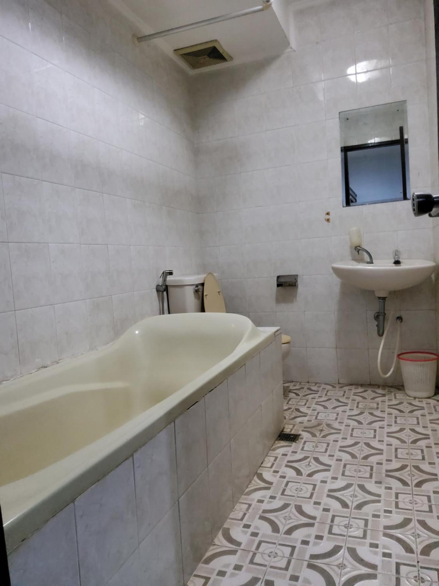 Hotel Kumala Samudra Cikakak Exterior foto